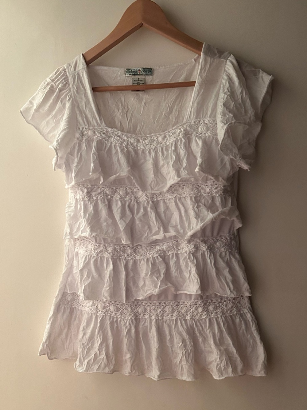 Vintage Suzie White Ruffled Lace-Trim Blouse